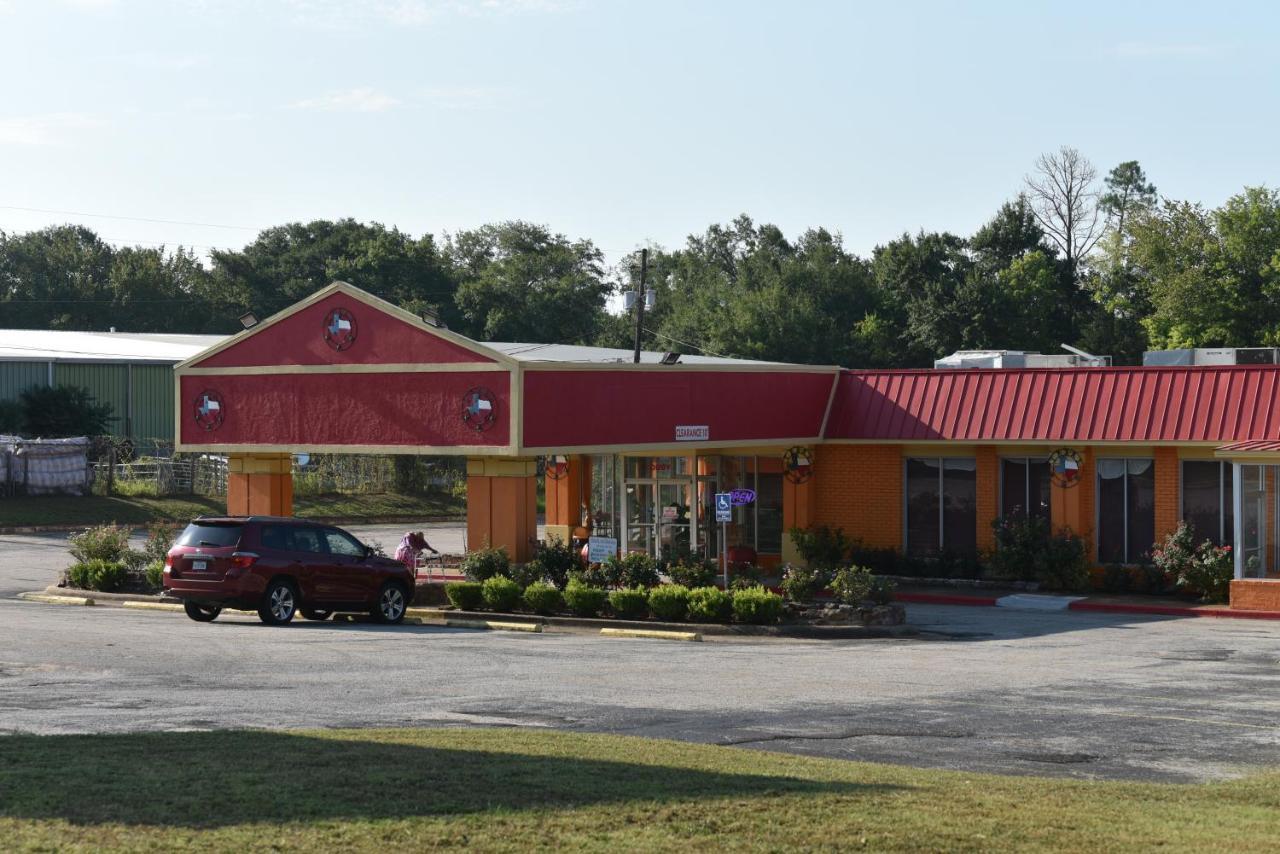 Homeplace Inn Jacksonville Exterior photo